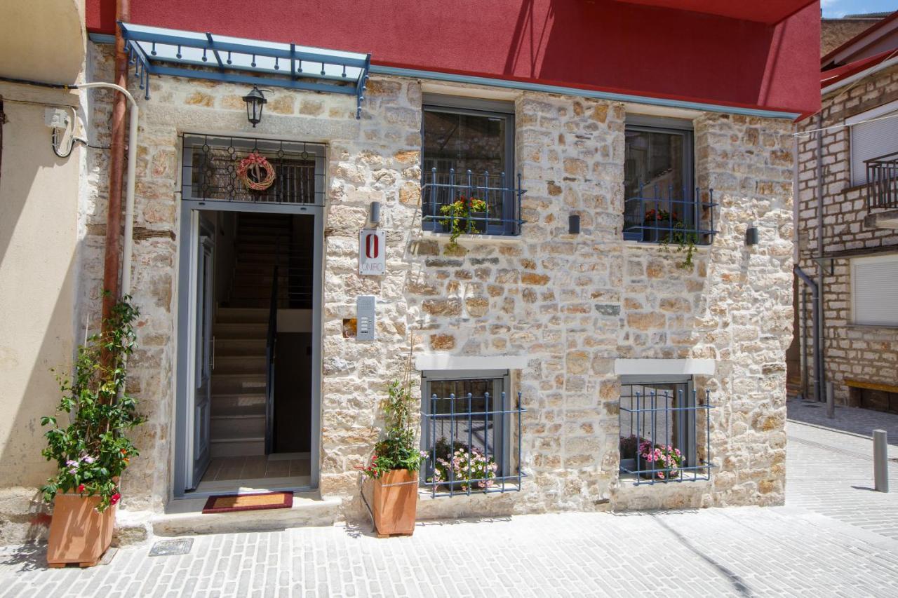 Οniro Comfort Living Ioánnina Exteriér fotografie